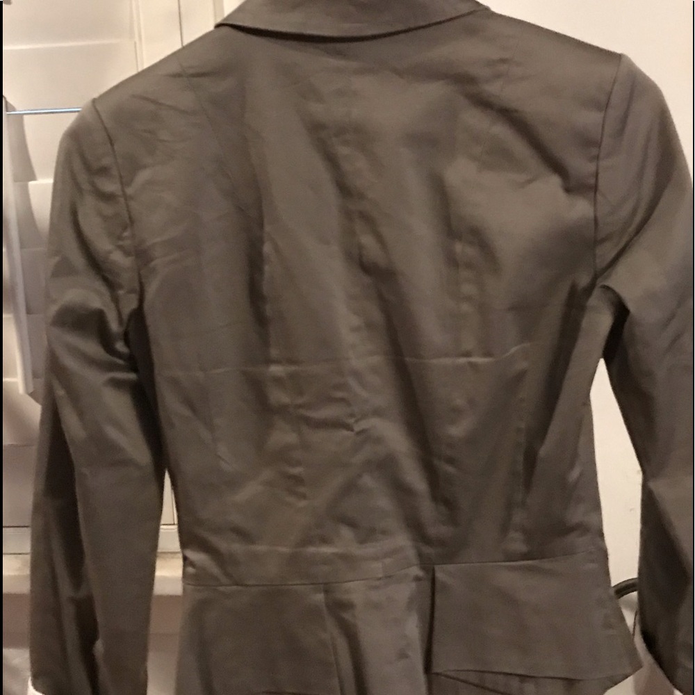 Blazer - Picture 2 of 3